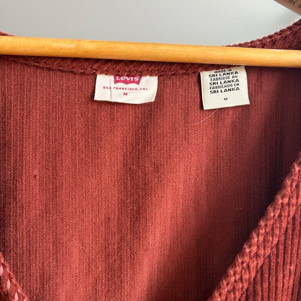 Levi’s Brick Red Mid Length Button Down Dress Siz… - image 2